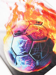 Weiß, Fußball mit Flammen - Kurzarm-T-Shirt aus 100 % Baumwolle mit Grafik (3-16Jahre) - Bild 3 von 3