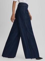 Reiss Dark Blue Lianna Belted Wide Leg Jeans - Image 7 of 8