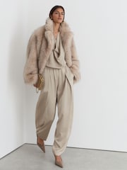 Reiss Champagne Neutral Dia Jacquard Pleated Tapered Trousers - Image 6 of 8