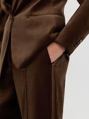 Мокко қоңыры - Reiss Wren Velvet Flared Tuxedo Trousers - 8суретінің 5 суреті