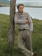 بني مشروم - بنطلون بدلة Terrain من Reiss - صورة 3 من 8