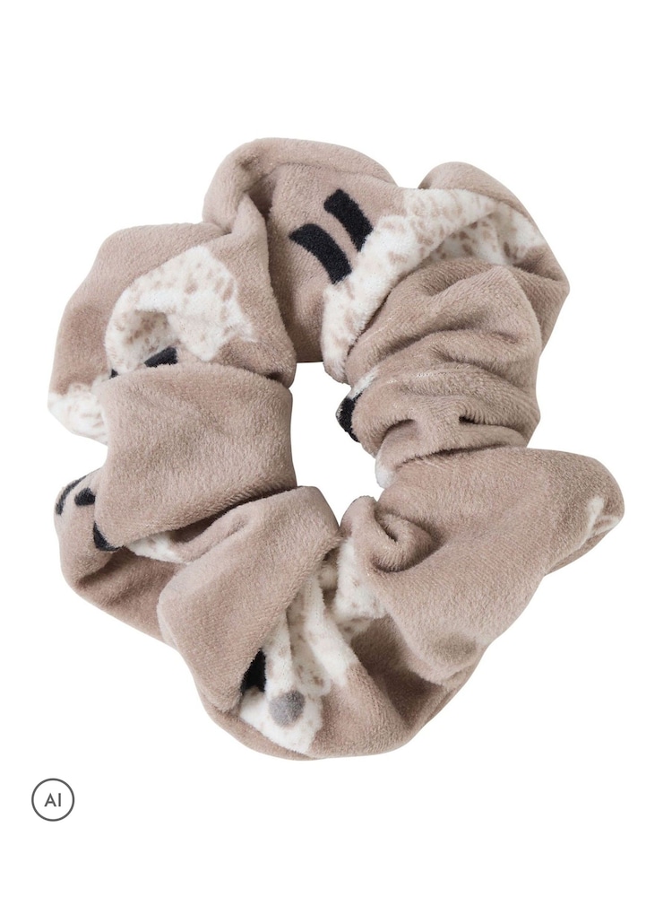 Yours Curve Nude Fleece Pyjama Set - Image 8 of 8 Yours Curve Nude Fleece Pyjama Set - Image 8 of 8