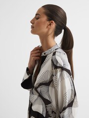 Reiss Black/White Becci Abstract Print Co-Ord Blouse - Image 3 of 5