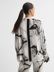 Reiss Black/White Becci Abstract Print Co-Ord Blouse - Image 5 of 5