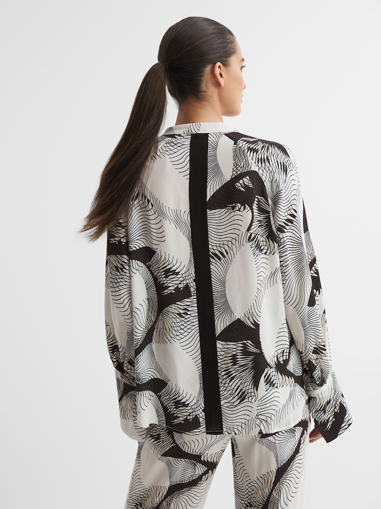 Reiss Black/White Becci Abstract Print Co-Ord Blouse - Image 5 of 5