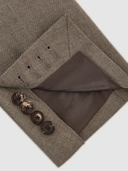 سترة بليزر بدلة من مزيج صوف مع تويل بصَف أزرار واحد Terrain Jacket من Reiss - صورة 9 من 10