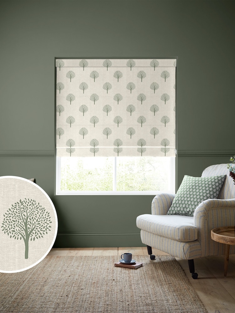 Emily Bond Fern Green 100% Cotton Yew Tree Made to Measure Roman Blinds - Image 1 of 6