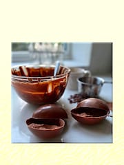 Choc on Choc Make Your Own Hot Chocolate Bombs - Image 2 of 4