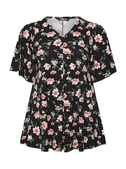 Yours Curve Black Pleated Front Swing Top - Image 5 of 5