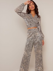 Chi Chi London Brown Printed Wide Leg Trousers - Image 2 of 5