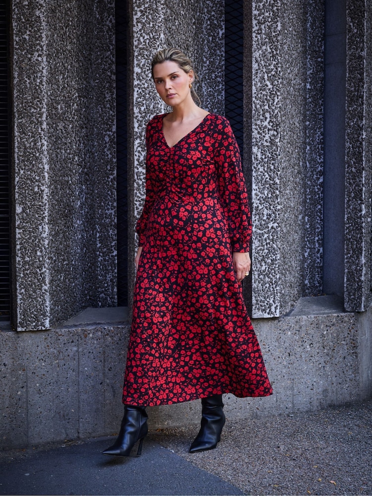 Live Unlimited Red Ditsy Print V-Neck Jersey Dress - Image 1 of 8