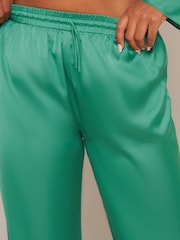 Chi Chi London Green Satin Wide Leg Elasticated Waist Trousers - Image 6 of 10