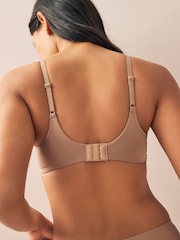 Praline Nude/White 2 Pack Light Pad Full Cup Smoothing Ultimate Comfort T-Shirt Bra A-E - Image 4 of 12