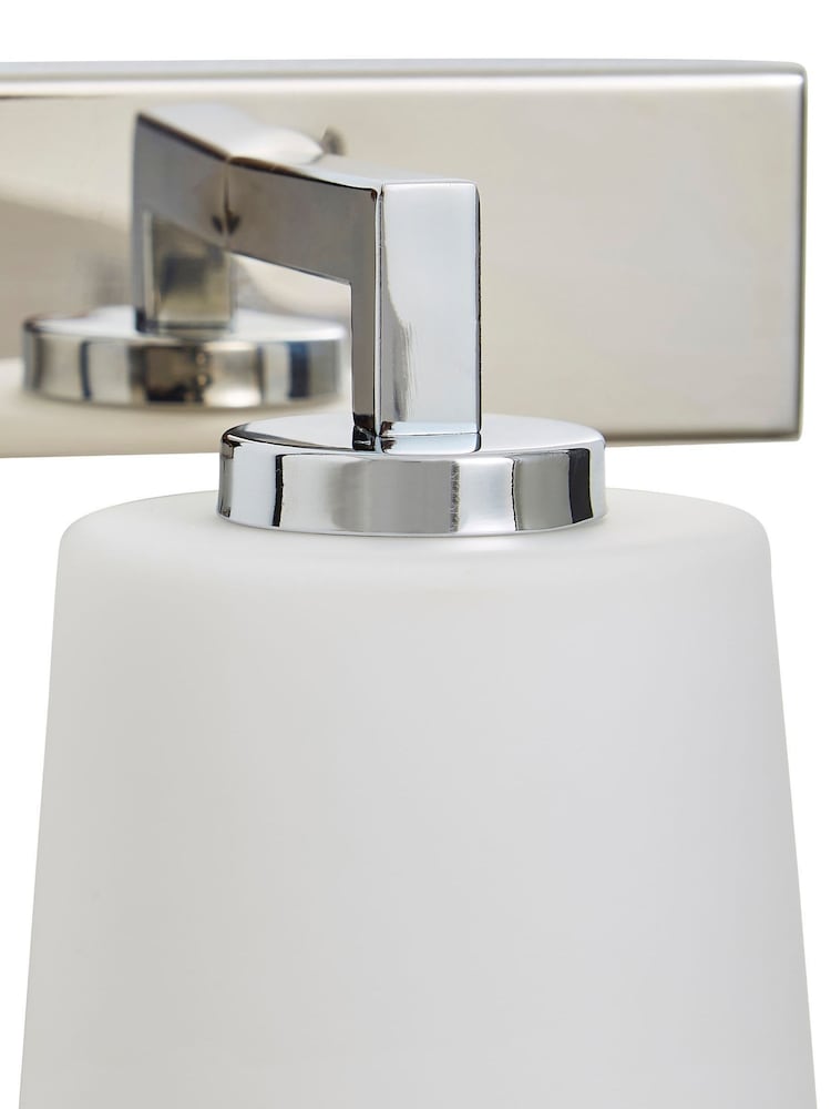 BHS Chrome Parga 1lt IP44 Wall Light - Image 3 of 3
