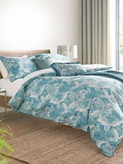 Clarke & Clarke Teal William Morris Acanthus 200 Thread Count Duvet Cover and Pillowcase Set - Image 1 of 5