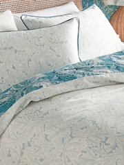 Clarke & Clarke Teal William Morris Acanthus 200 Thread Count Duvet Cover and Pillowcase Set - Image 3 of 5