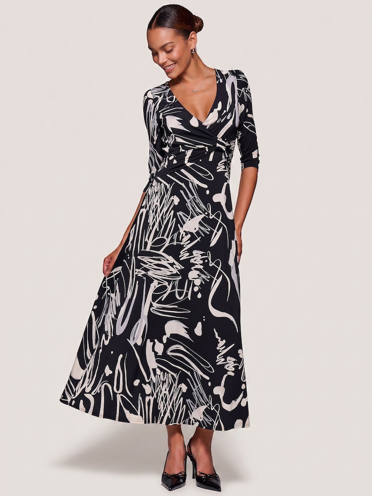 Jolie Moi Black Abstract Ruched Waist Fit & Flare Maxi Dress - Image 6 of 6