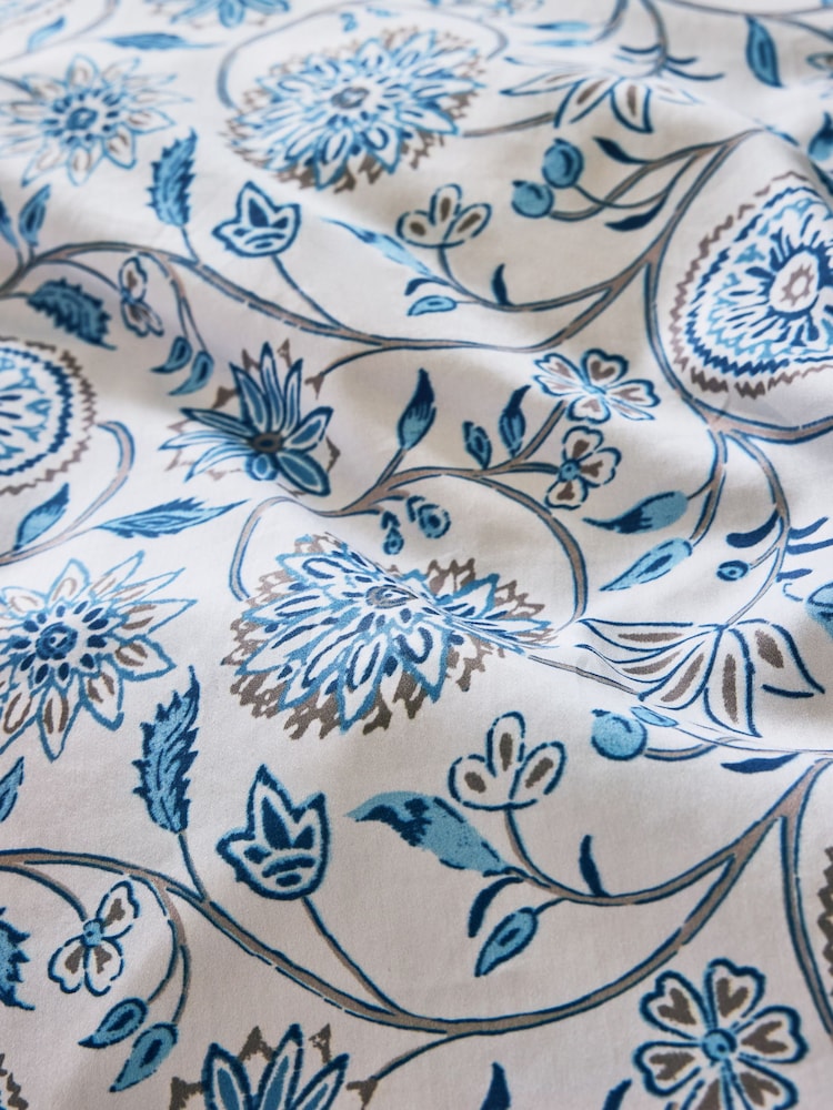 Nina Campbell Blue Indienne Embroidered 300 Thread Count Duvet Cover and Pillowcase Set - Image 6 of 6