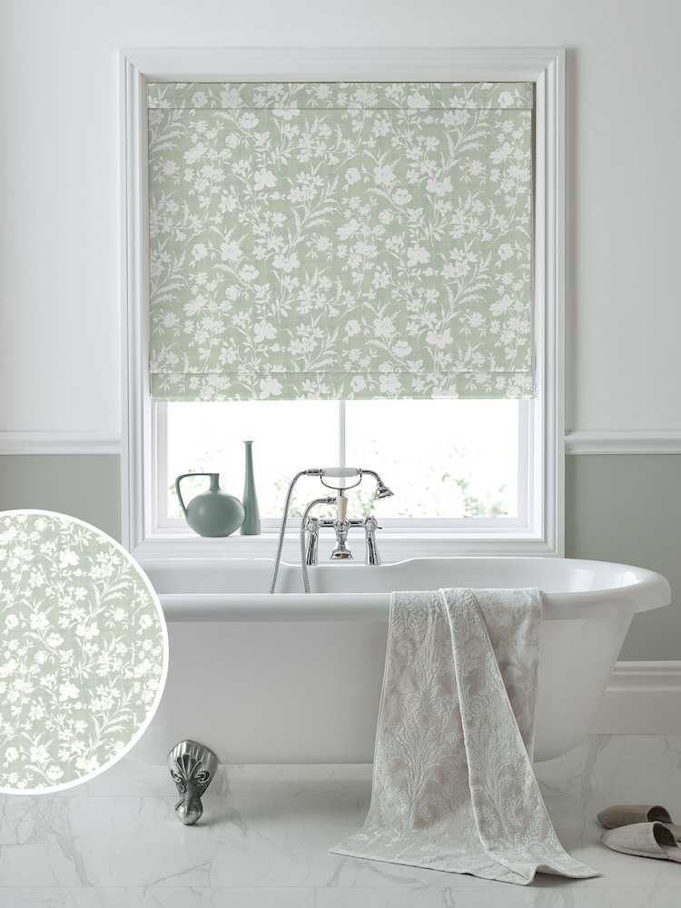 Laura Ashley Hedgerow Green Rye Made to Measure 100% Cotton Roman Blinds - Image 1 of 6