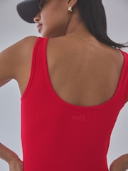 Rot - self. Ärmelloses, nahtloses Kleid mit Rippung - Bild 5 von 7