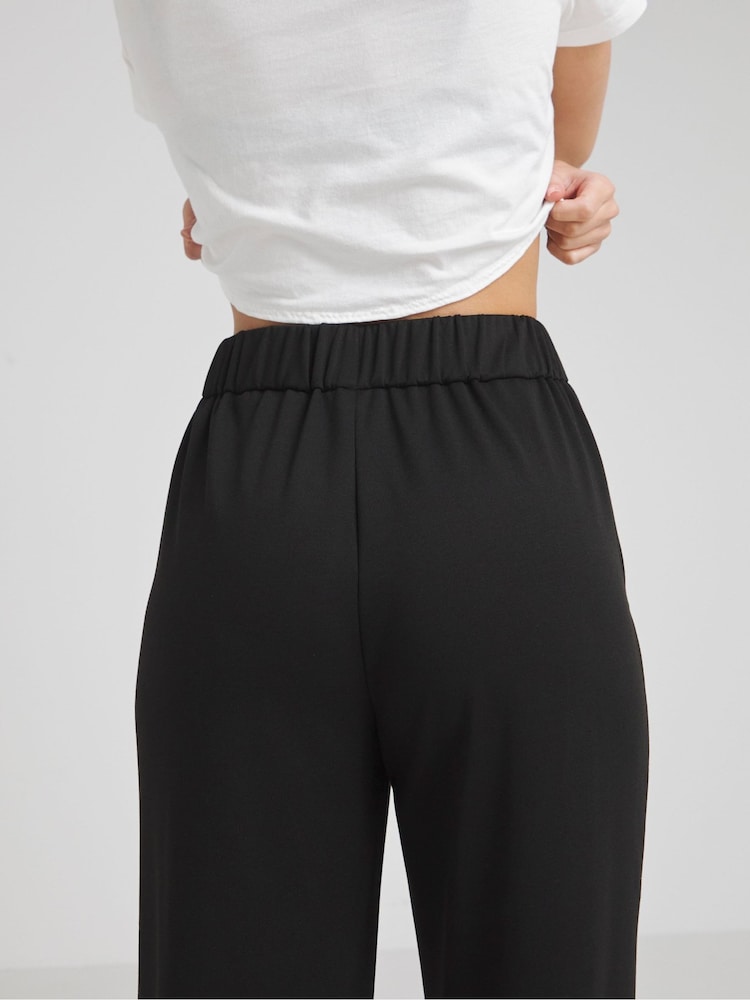 Simply Be Black Ponte Wide Leg Trousers - Image 4 of 4