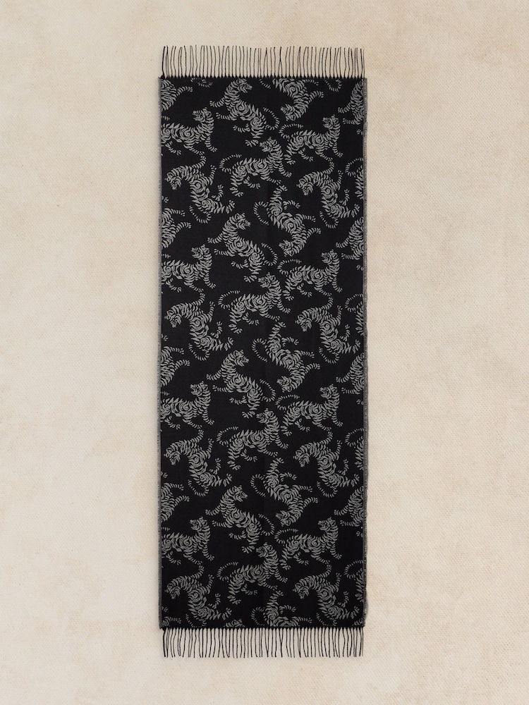 White Stuff Black Midweight Pattern Scarf - Image 2 of 3 White Stuff Black Midweight Pattern Scarf - Image 2 of 3