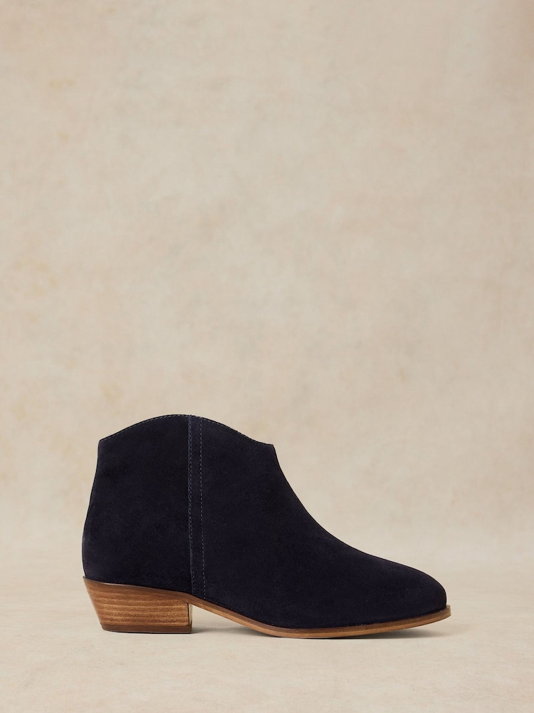 White Stuff Široko stopalo Suede Ankle Čizme - Slika 1 od 4 White Stuff Široko stopalo Suede Ankle Čizme - Slika 1 od 4