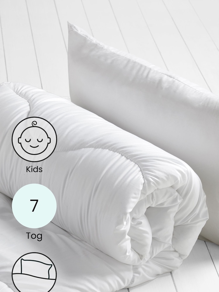 Kids Junior 7 Tog Duvet And Pillow Set - Image 1 of 1