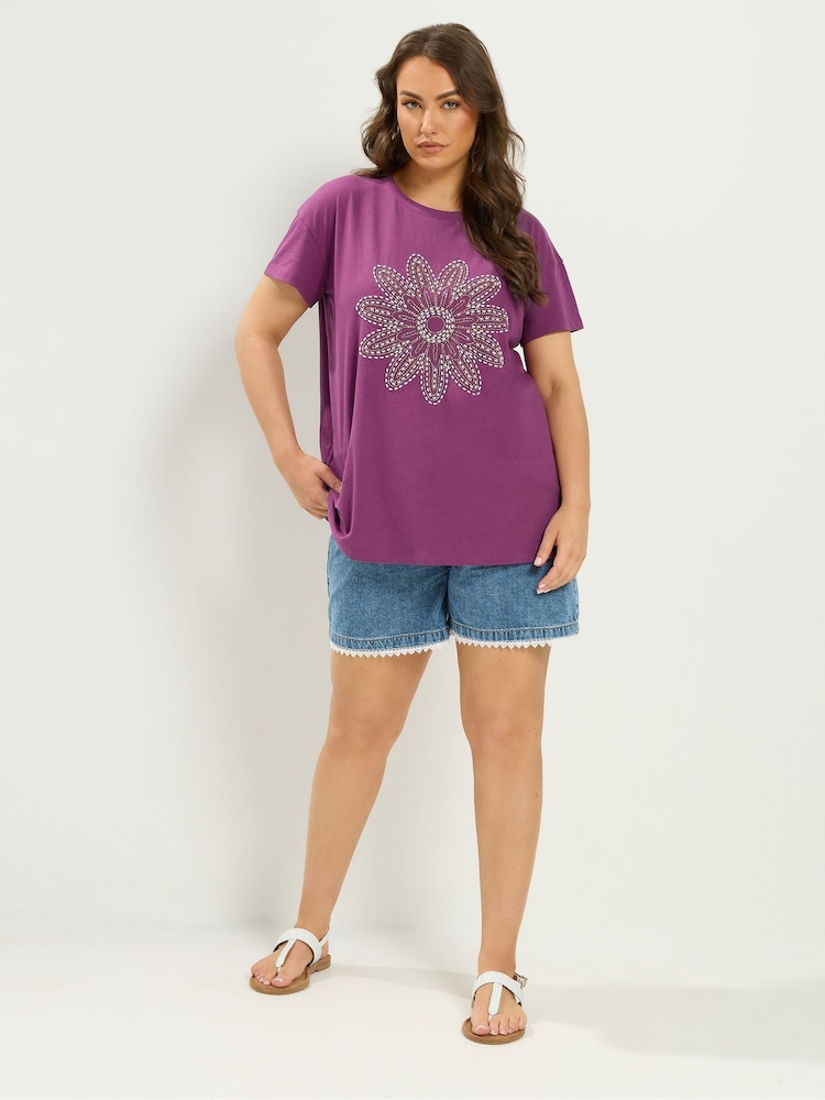 Yours Curve Purple Placement Print Core T-Shirt - Image 2 of 5