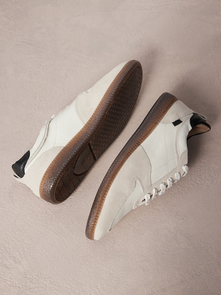 Nevtralno - Nizki retro usnjeni športni copati Signature Forever Comfort® - Slika 6 iz 6 Nevtralno - Nizki retro usnjeni športni copati Signature Forever Comfort® - Slika 6 iz 6