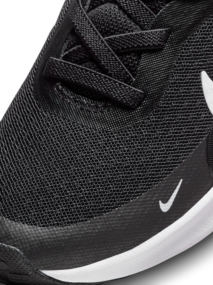 Nike Black/White Junior Revolution 7 Trainers - Image 12 of 12