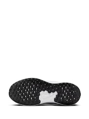 Nike Black/White Junior Revolution 7 Trainers - Image 9 of 12