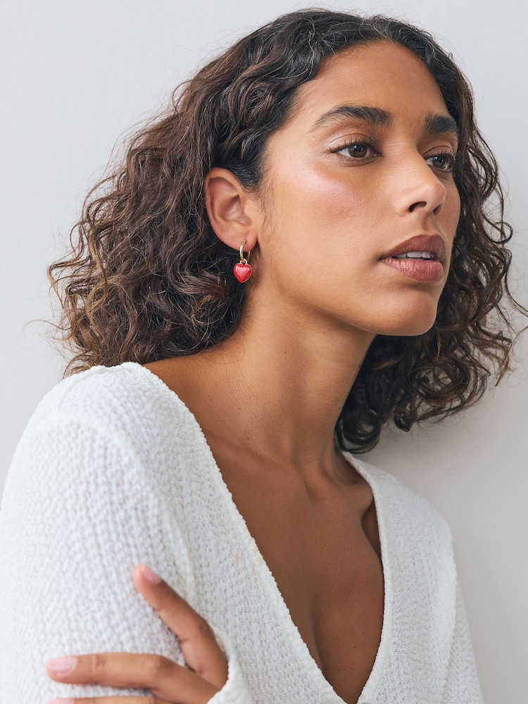 Red/Gold Tone Heart Hoop Earrings - Image 2 of 5 Red/Gold Tone Heart Hoop Earrings - Image 2 of 5