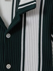 Reiss Green/White Alton 3-9 yrs Ribbed Cuban Collar Shirt - Image 4 of 4