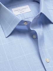 Charles Tyrwhitt Prince Of Wales-rutet strykefri twill-skjorte med smal passform - Bilde 4 av 5