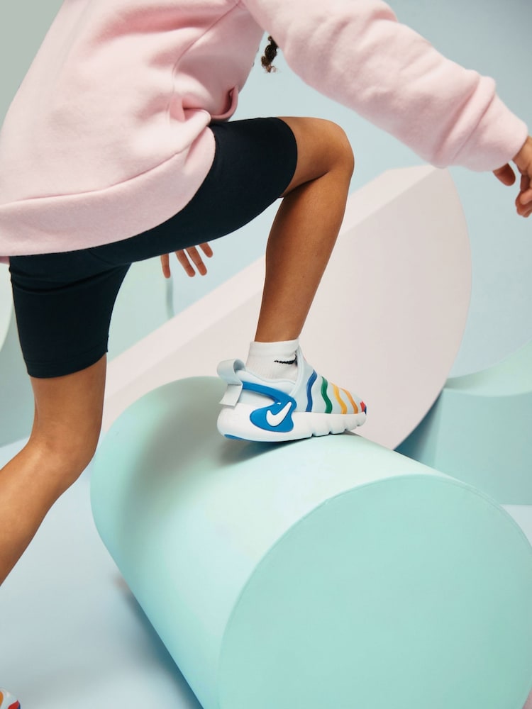kolesarske kratke hlače Nike Futura Little Kids - Slika 2 iz 10
