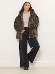 Yours Curve Brown Faux Fur Zip Through Hoodie Jacket - Image 4 of 6