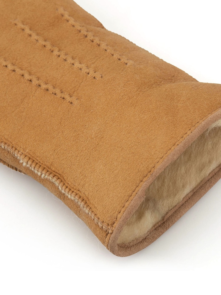 Iris Sheepskin Gloves - Image 5 of 5 Iris Sheepskin Gloves - Image 5 of 5