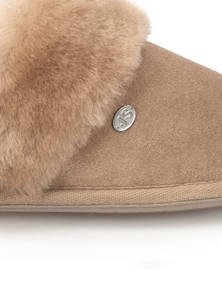 Just Sheepskin Ladies Duchess Sheepskin Slipper - Image 5 of 5 Just Sheepskin Ladies Duchess Sheepskin Slipper - Image 5 of 5