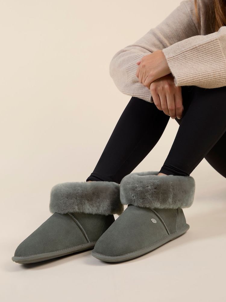 Just Sheepskin Ladies Albery Sheepskin Slipper - Image 1 of 5 Just Sheepskin Ladies Albery Sheepskin Slipper - Image 1 of 5