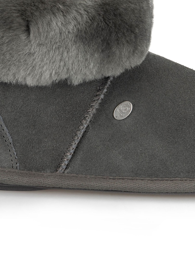 Just Sheepskin Ladies Albery Sheepskin Slipper - Image 5 of 5 Just Sheepskin Ladies Albery Sheepskin Slipper - Image 5 of 5