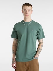 Vans בצבע ירוק, חולצת טי עם לוגו חזה בצד שמאל לגברים, %100 כותנה - Image 1 of 6