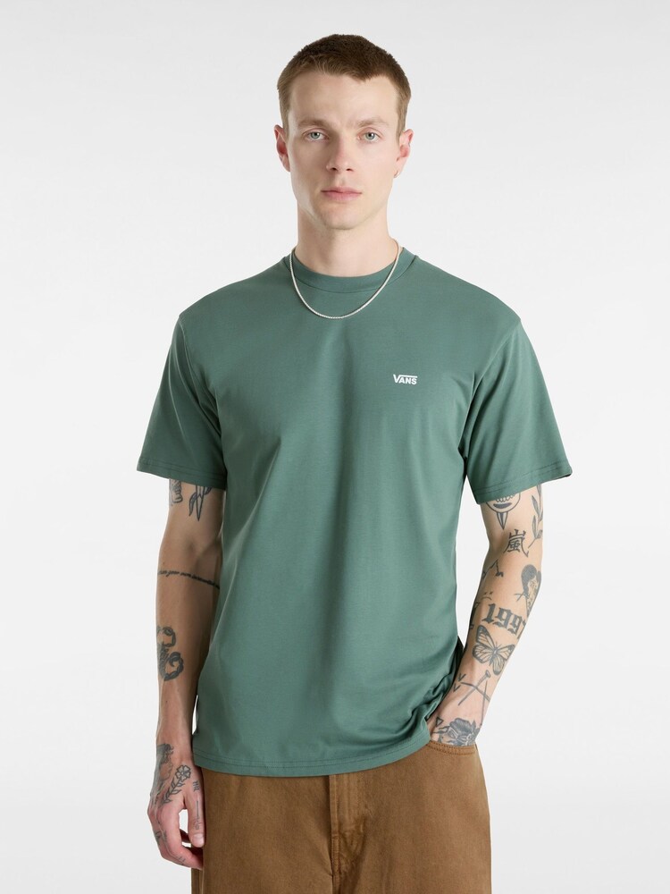 Vans בצבע ירוק, חולצת טי עם לוגו חזה בצד שמאל לגברים, %100 כותנה - Image 1 of 6