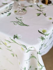 Avalon Home Snowdrop and Hellebore Tablecloth - Slika 1 od 6