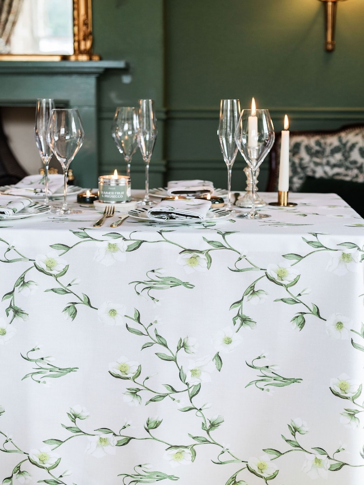 Avalon Home Snowdrop and Hellebore Tablecloth - Slika 2 od 6
