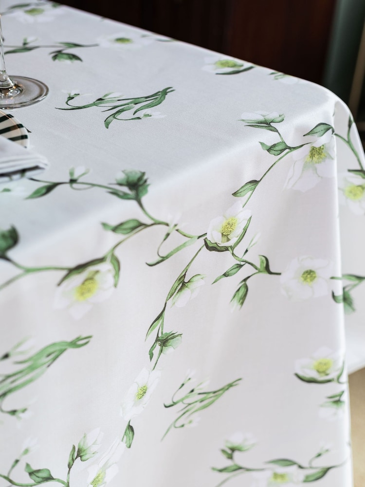 Avalon Home Snowdrop and Hellebore Tablecloth - Slika 6 od 6