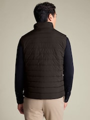 Šokolādes brūns - Charles Tyrwhitt vieglā stepētā veste - Attēls 3 no 5
