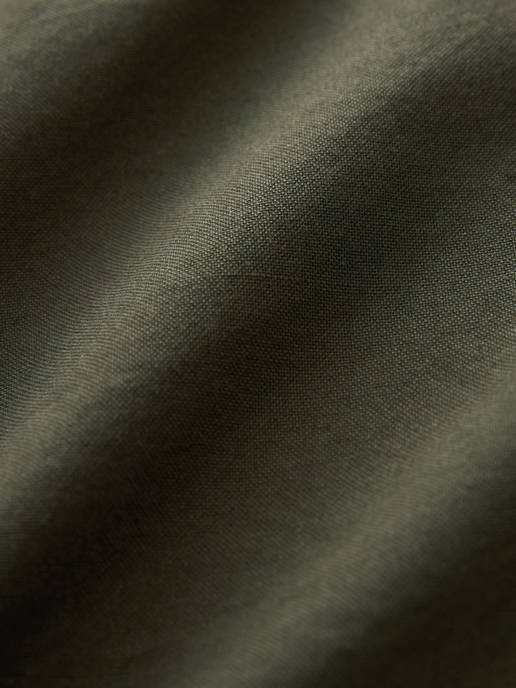Dark Green Relaxed Fit Long Sleeve 100% Cotton Oxford Shirt - Image 2 of 3
