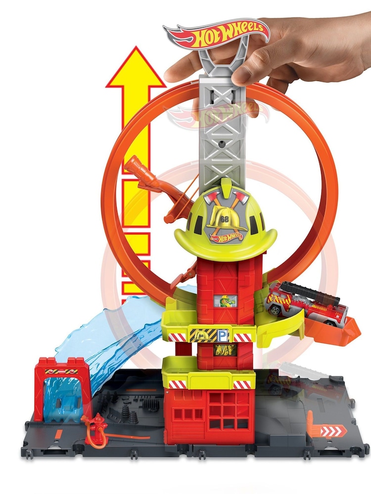 Hot Wheels Fire Station - Image 4 of 4