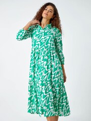 Roman Green Wave Print Tiered Shirt Dress - Image 4 of 5